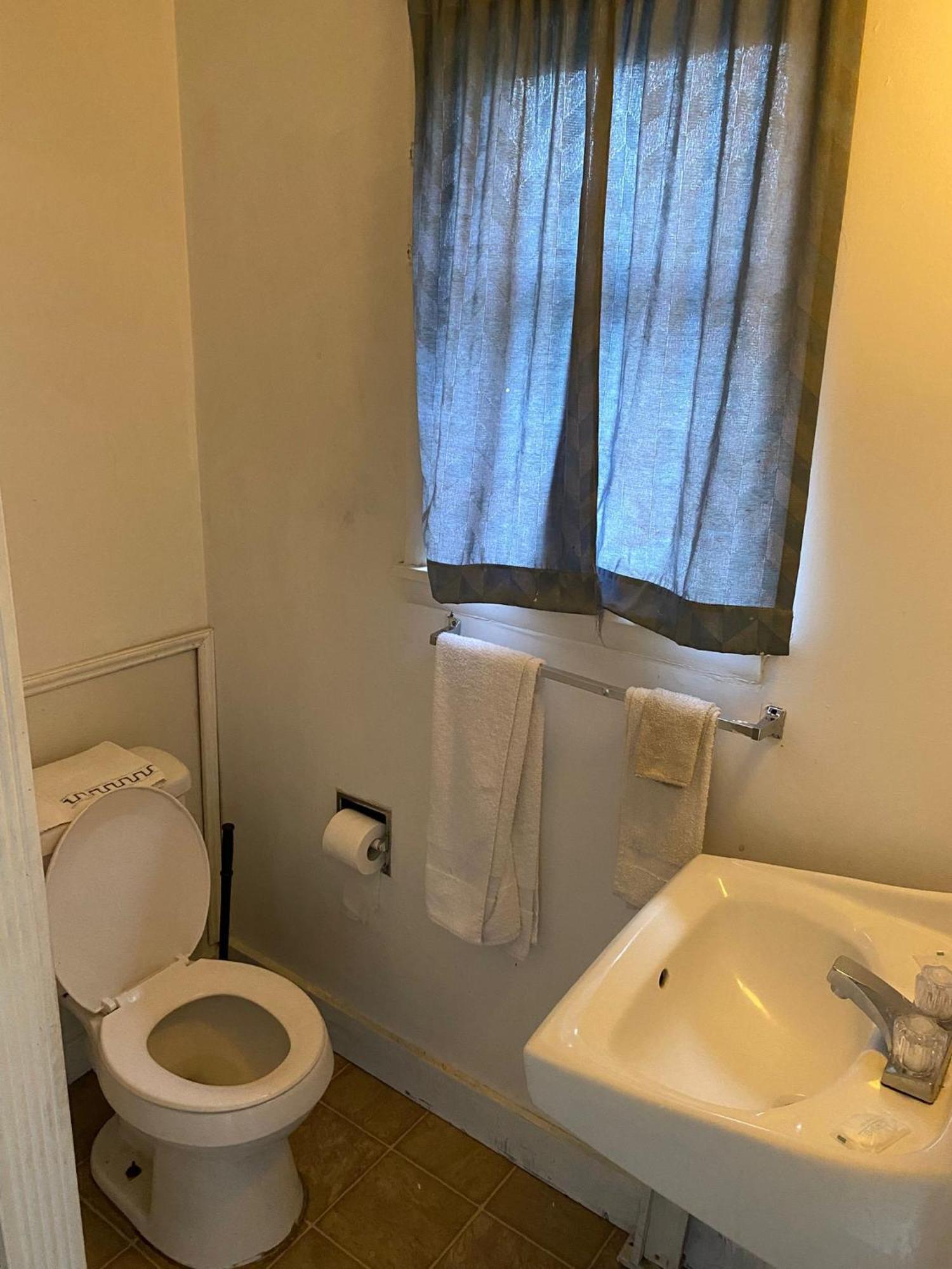 Tacoma Center Motel 外观 照片